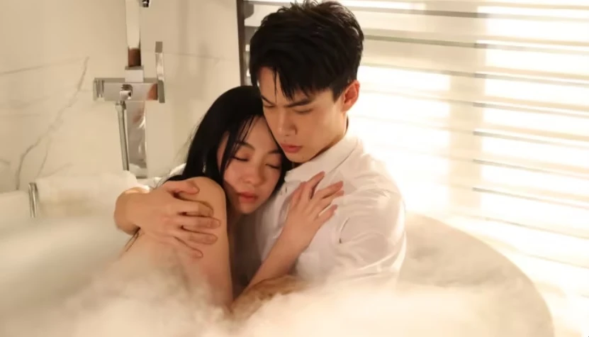 Phim Anh Là Nắng Ấm Ban Trưa Của Em - Marry to the Enemy of My Enemy (2025)