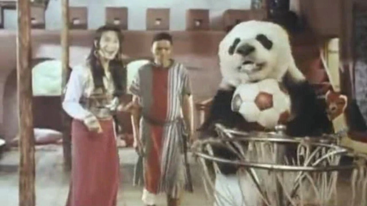 Phim Đến Thượng Đế Cũng Phải Cười 5 - The Gods Must Be Crazy V (1994)