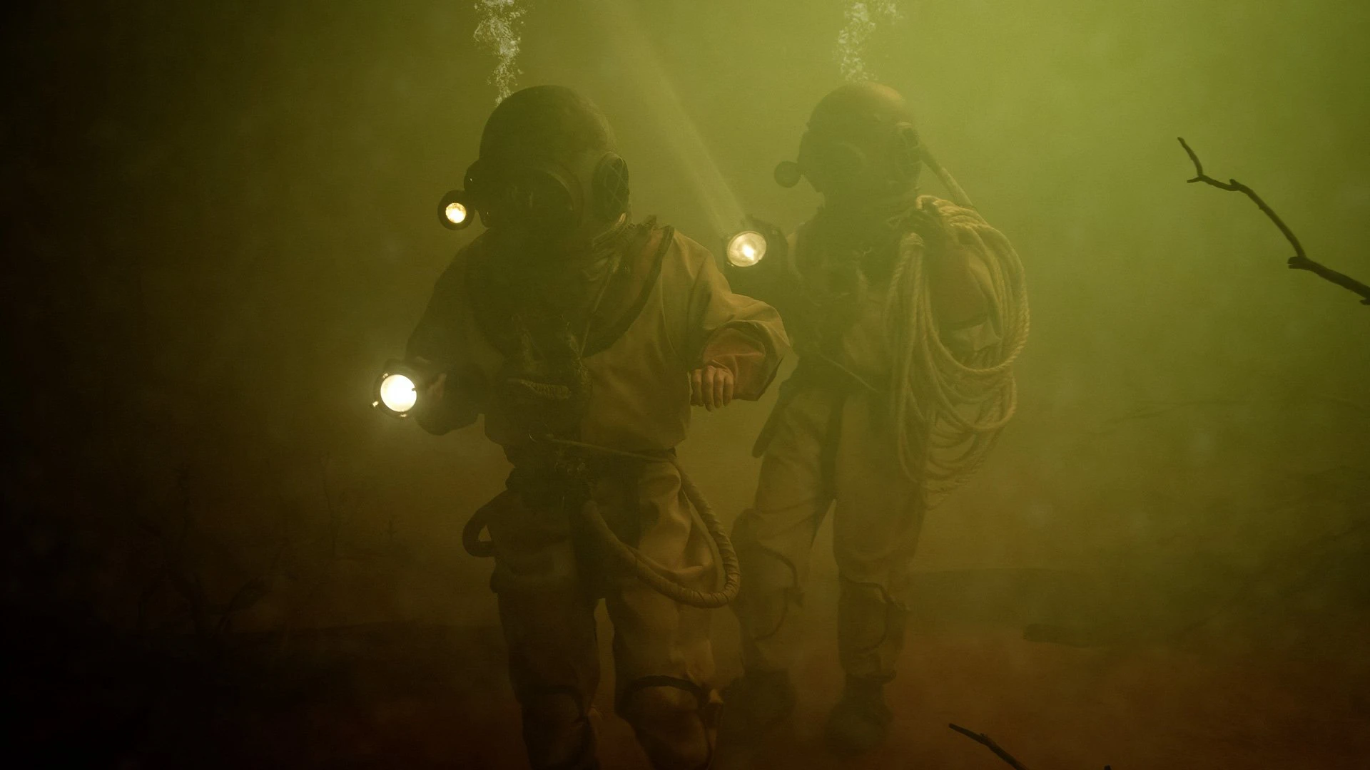 Phim Fear Below - Fear Below (2025)