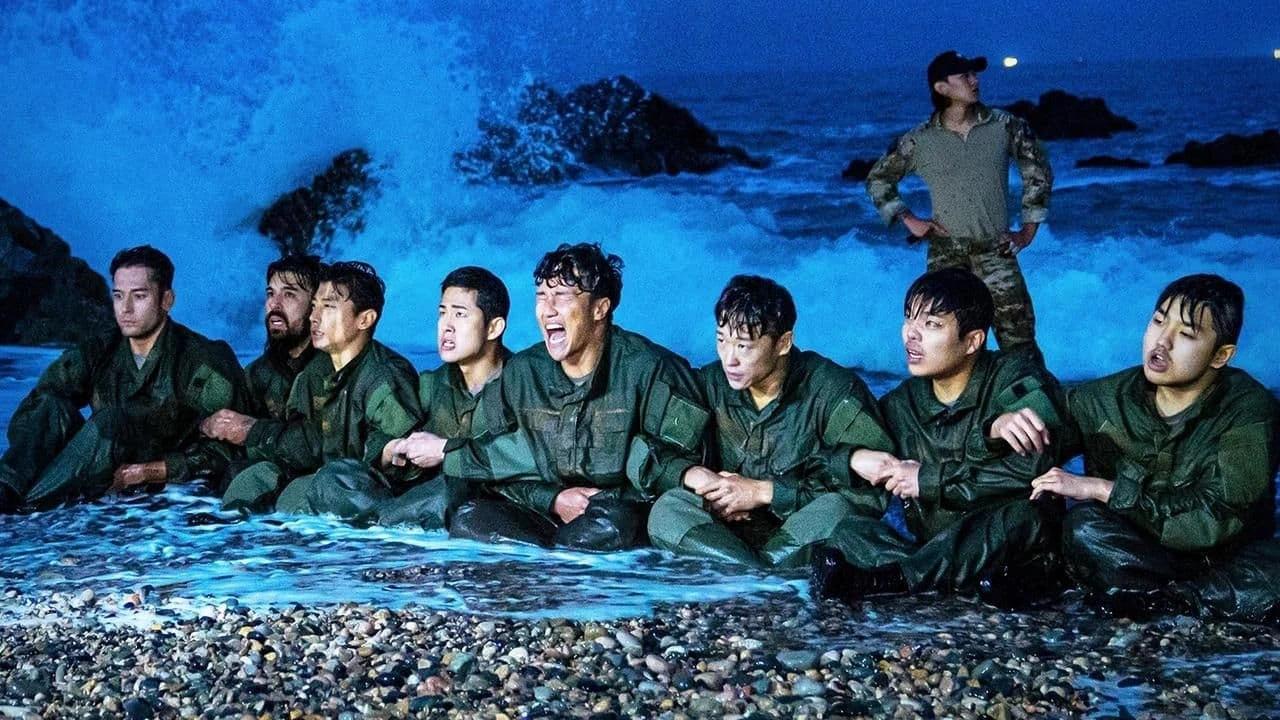 Phim Những Tay Lính Nghiệp Dư - Toy Soldiers (2021)