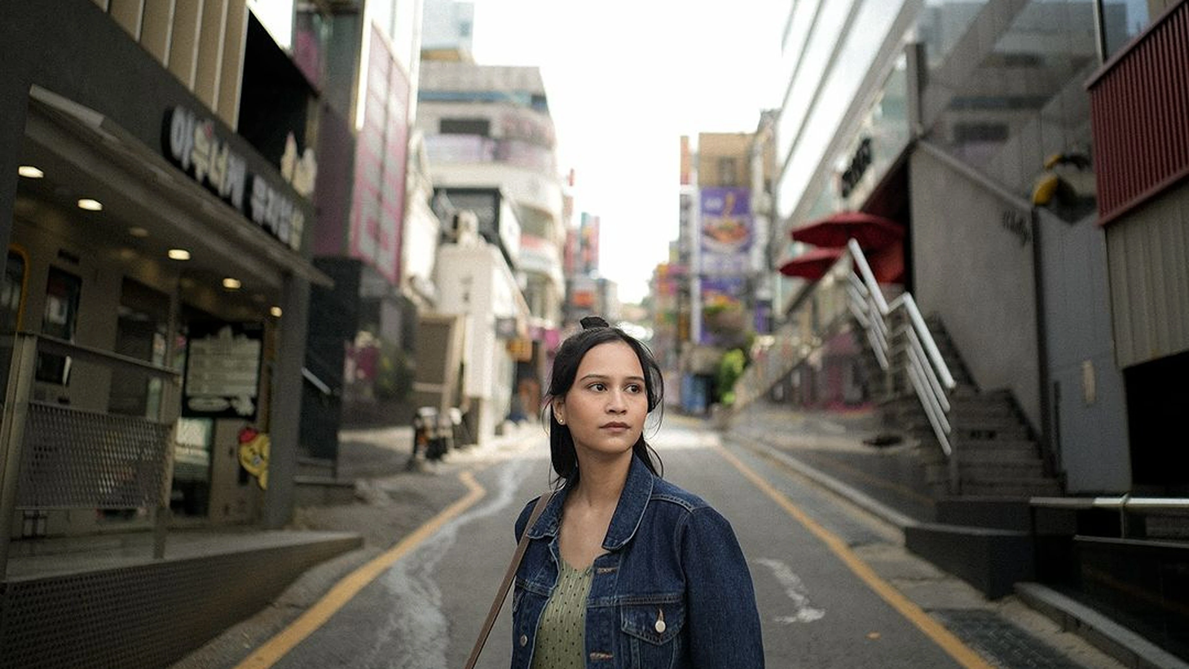 Phim Tình Yêu Không Giống Trong Phim Hàn - Love Unlike In K-Dramas (2024)